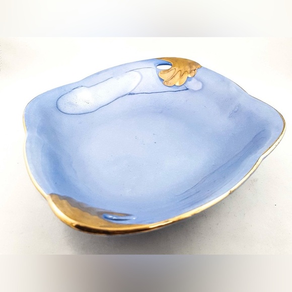 Other - ✨ Vintage Art Pottery Serving Bowl